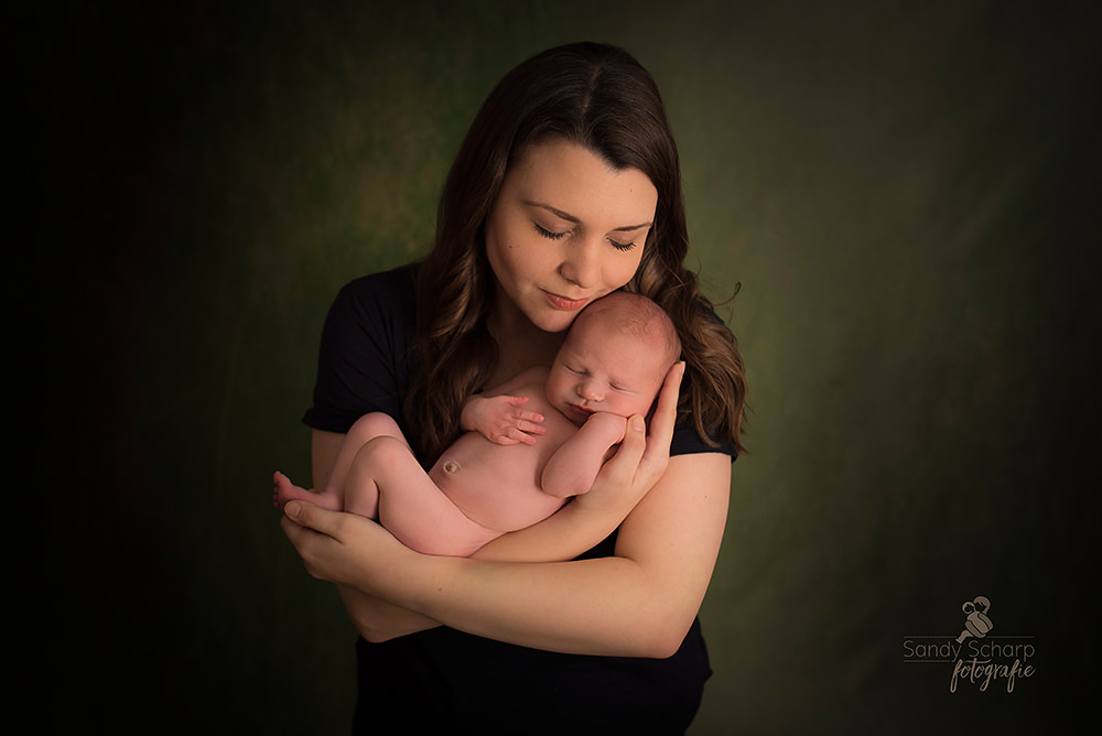 Newbornfotografie Zwickau im Fine-Art-Stil