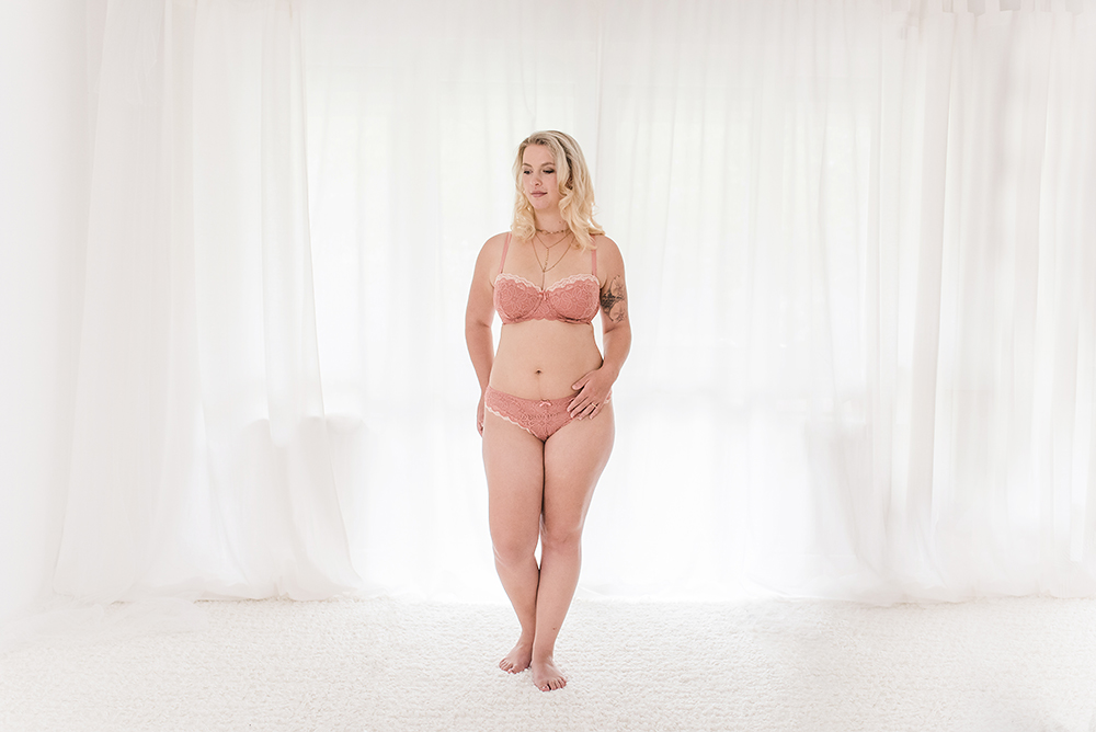 Boudoirfotografie für Frauen mit Lipödem in Zwickau, Lipödemselbstmanagement